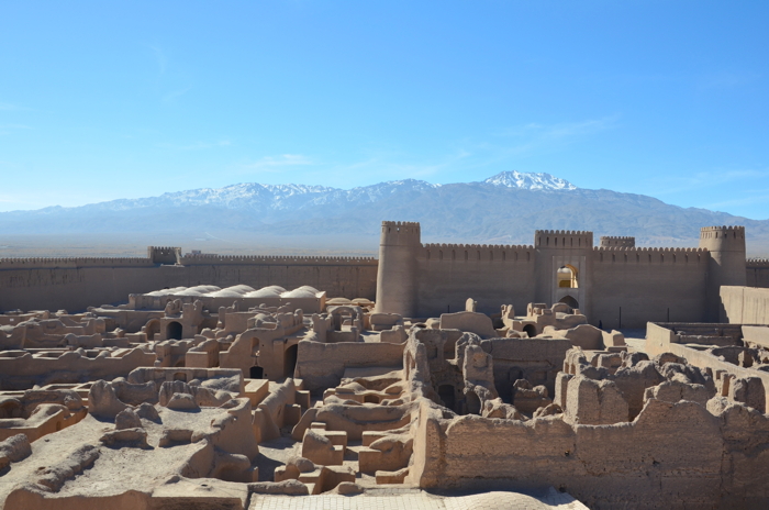 Die Zitadelle von Rayan ist einer der besten Sehenswürdigkeiten im Iran