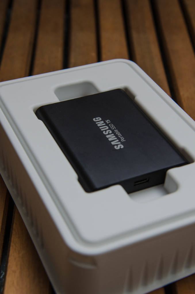 Unpacking und Fotos speichern auf Reisen mit der Samsung Portable SSD T5